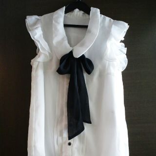 イング(INGNI)のちゃろ様専用♡　INGNI　ブラウス(シャツ/ブラウス(半袖/袖なし))