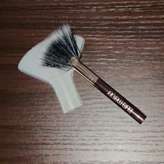 ローラメルシエ(laura mercier)のlaura mercier  ミニファンパウダーブラシ(その他)