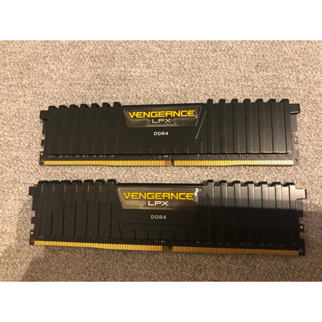 CORSIRE DDR4 VENGEANCE LPX Series 8GB×2枚