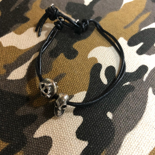 A&G(エーアンドジー)のエーアンドジー A&G レザーブレス メンズのアクセサリー(ブレスレット)の商品写真