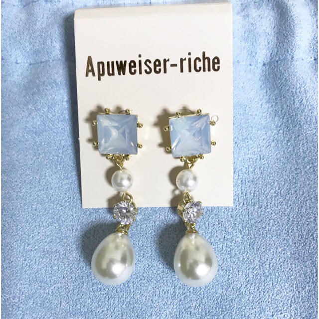 Apuweiser-riche(アプワイザーリッシェ)の🌼ちびみっきー様専用🌼🎀Apuweiser-riche🎀4連パーツピアス レディースのアクセサリー(ピアス)の商品写真