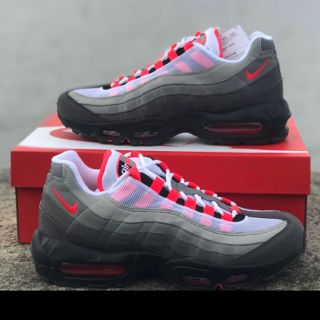 ナイキ(NIKE)のNIKE AIR MAX 95 OG ソーラーレッド26㎝(スニーカー)