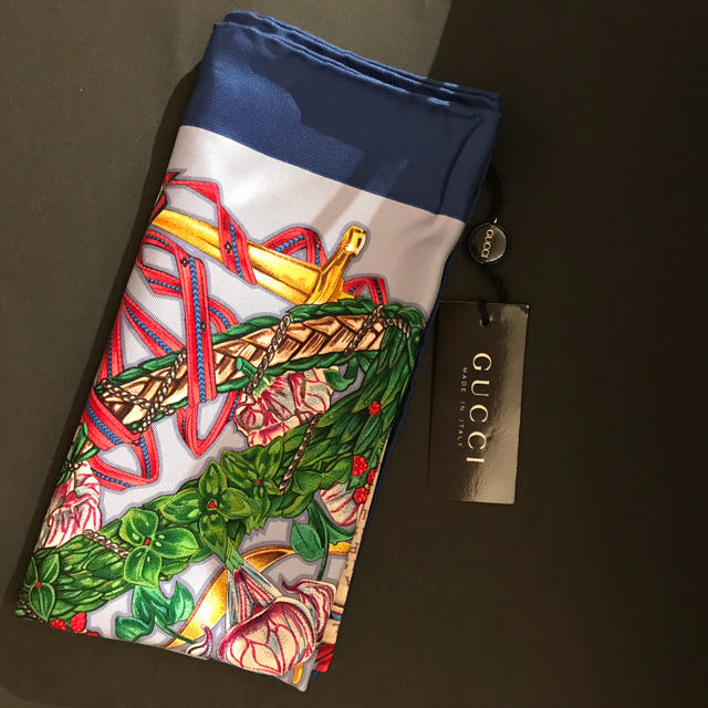 Gucci(グッチ)のグッチ GUCCI スカーフ レディースのファッション小物(バンダナ/スカーフ)の商品写真