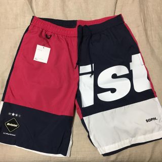 エフシーアールビー(F.C.R.B.)のCOLOR BLOCK PRACTICE SHORTS(ショートパンツ)