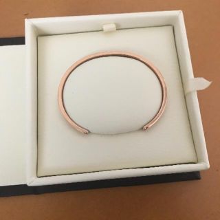ダニエルウェリントン(Daniel Wellington)のダニエルウェリントン バングル(ブレスレット/バングル)