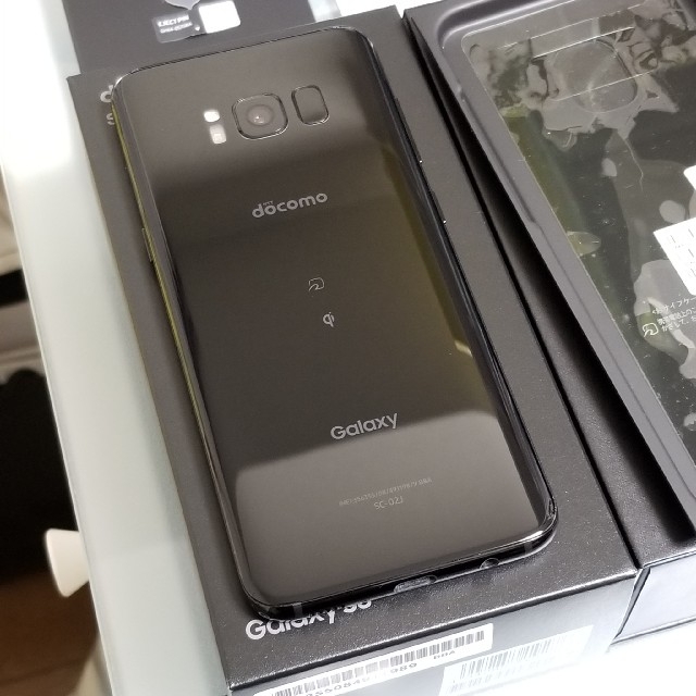 SAMSUNG(サムスン)の美品 docomo Galaxy S8 SC-02J MidnightBlack スマホ/家電/カメラのスマートフォン/携帯電話(スマートフォン本体)の商品写真