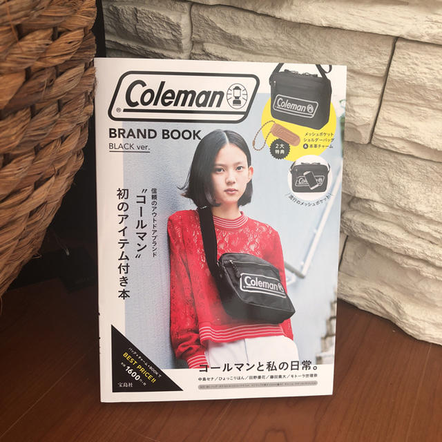 Coleman(コールマン)の新品完売品♡コールマン サコッシュ ブランドブック レディースのバッグ(ショルダーバッグ)の商品写真