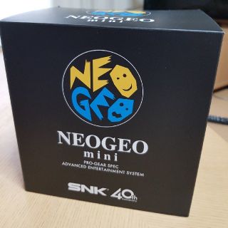 ネオジオ(NEOGEO)のネオジオ　ミニ　本体セット　NEOGEO mini 美品！(家庭用ゲーム機本体)