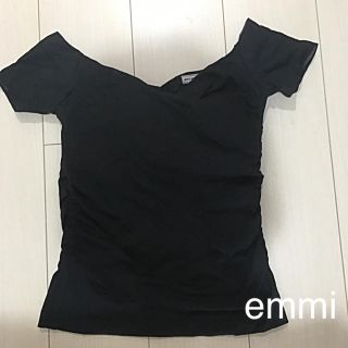 エミアトリエ(emmi atelier)のemmi カップ付きトップス(カットソー(半袖/袖なし))