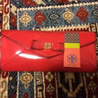 トリーバーチ(Tory Burch)の♬TORY BURCHエナメル財布♬(財布)