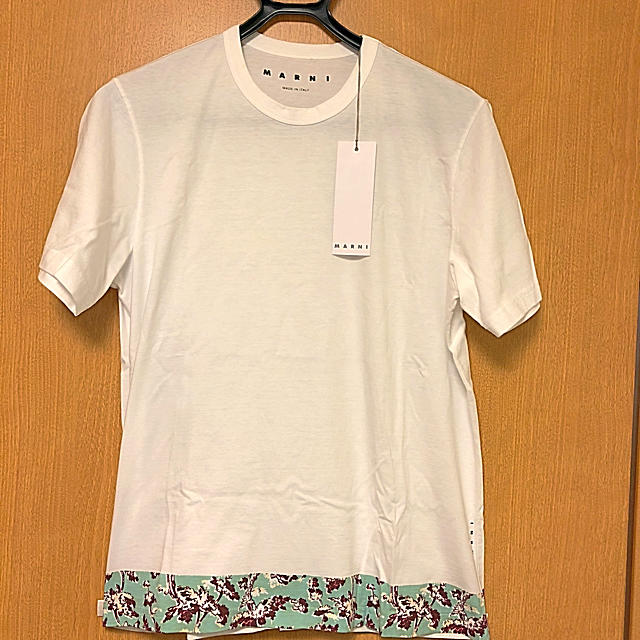 マルニ MARNI メンズTシャツ タグ付 サイズ48