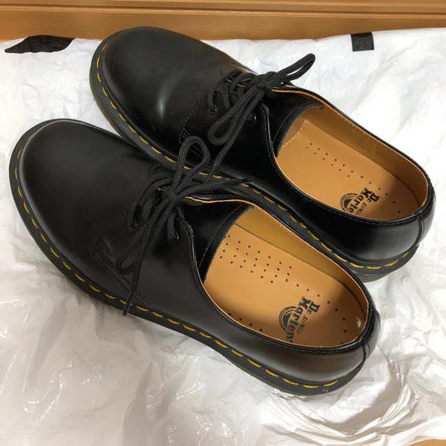 Dr.Martens 3ホール