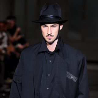 ヨウジヤマモト(Yohji Yamamoto)のヨウジヤマモトプールオム 17ss ギャバ ハット(ハット)