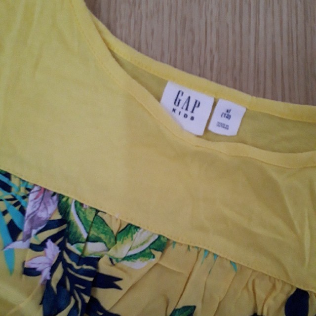 GAP(ギャップ)のGAP  Tシャツ  XL キッズ/ベビー/マタニティのキッズ服女の子用(90cm~)(Tシャツ/カットソー)の商品写真