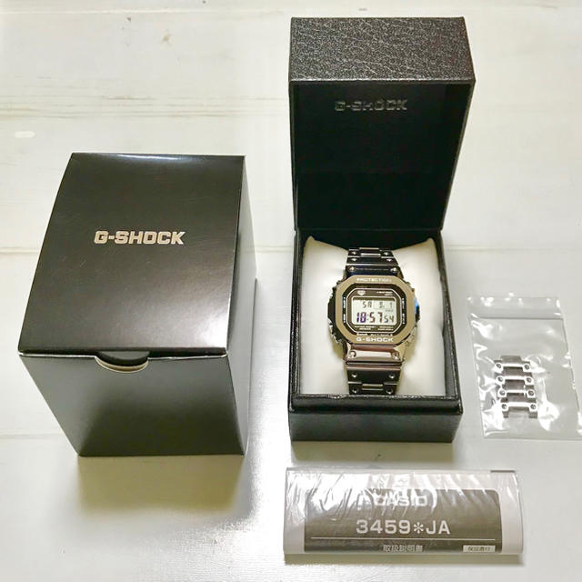 何でも揃う 【極美品】CASIO - G-SHOCK G-SHOCK 最安値 GMW-B5000D-1JF