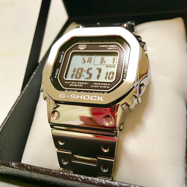 G-SHOCK(ジーショック)の【極美品】CASIO G-SHOCK GMW-B5000D-1JF  最安値 メンズの時計(腕時計(デジタル))の商品写真