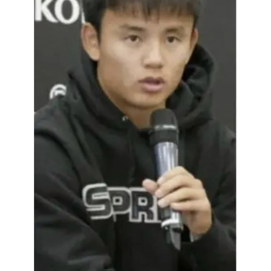 久保建英選手 着用モデル】シュプリーム☆レザーロゴ希少 久保建英選手 着用モデル】シュプリーム☆レザーロゴ希少