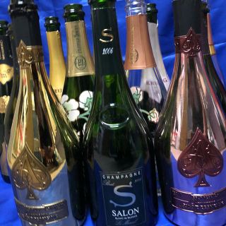 ドンペリニヨン(Dom Pérignon)の高級シャンパン 空ビン オシャレ  高額 インテリア (シャンパン/スパークリングワイン)