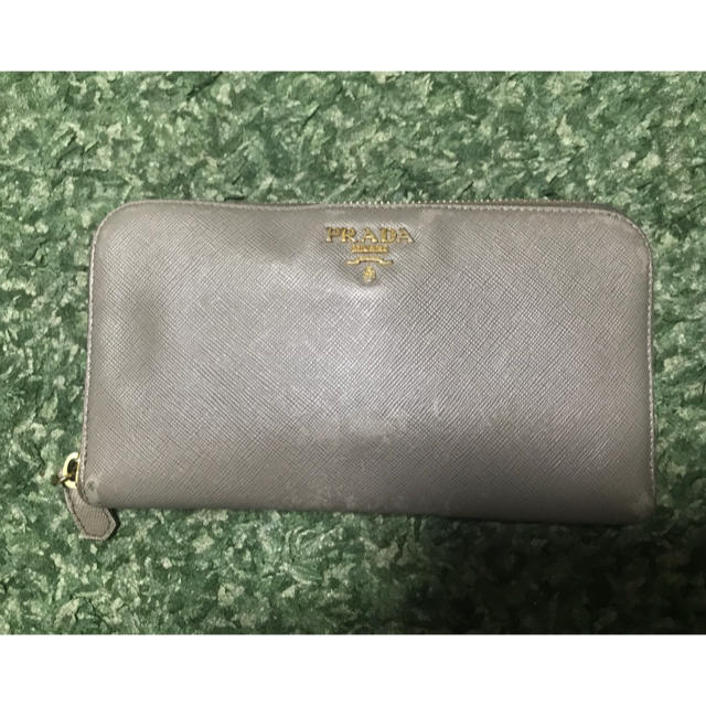 PRADA(プラダ)のPRADA 長財布 レディースのファッション小物(財布)の商品写真