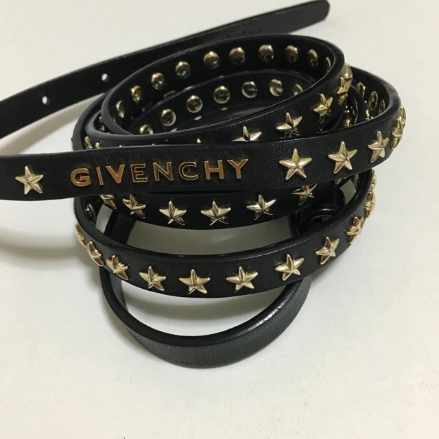 GIVENCHY(ジバンシィ)のGIVENCHY ☆スタッズ細ベルト レディースのファッション小物(ベルト)の商品写真