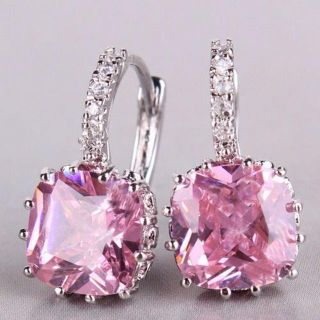 スワロフスキー(SWAROVSKI)のスワロフスキーWG鍍金ピアス(ピアス)