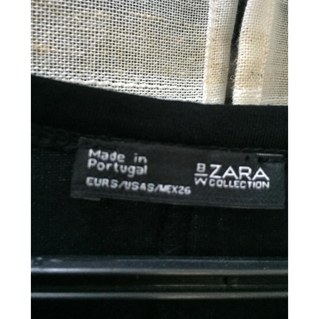 ZARA(ザラ)のZARA 裾レースTシャツ レディースのトップス(Tシャツ(半袖/袖なし))の商品写真