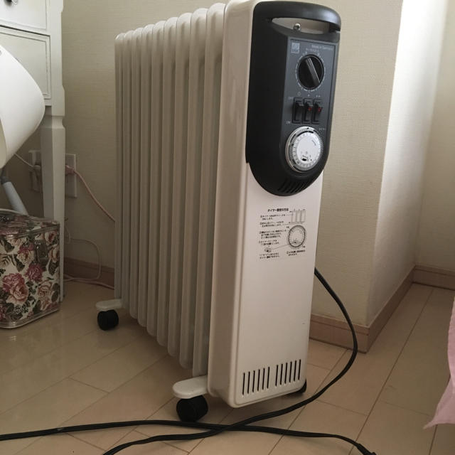 DBKオイルヒーター スマホ/家電/カメラの冷暖房/空調(オイルヒーター)の商品写真