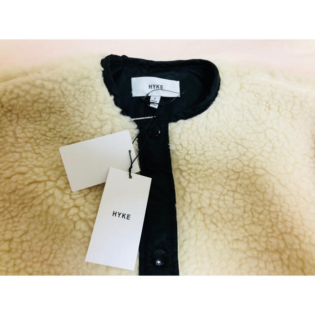 HYKE(ハイク)のHYKE   FAUX SHEARLING JACKET レディースのジャケット/アウター(ブルゾン)の商品写真