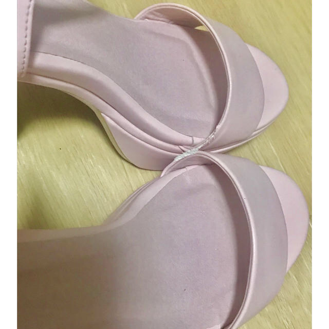 Lily Brown(リリーブラウン)のlily brown ピンク シンプルストラップサンダル ヒール 履きやすい レディースの靴/シューズ(サンダル)の商品写真