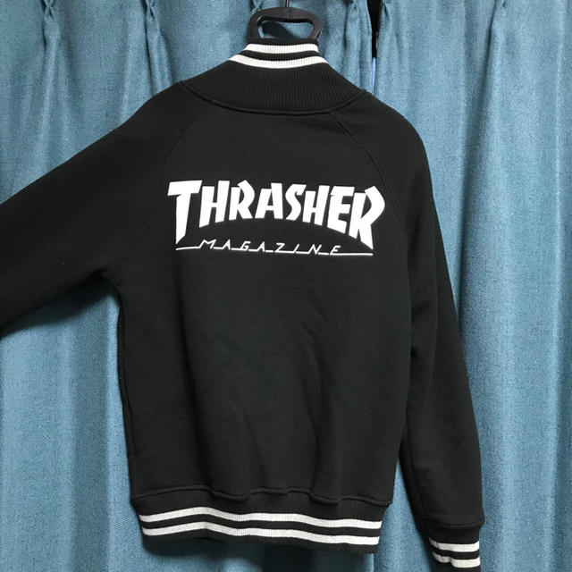 THRASHER(スラッシャー)のTHRASHER スラッシャー スタジャン メンズのジャケット/アウター(スカジャン)の商品写真