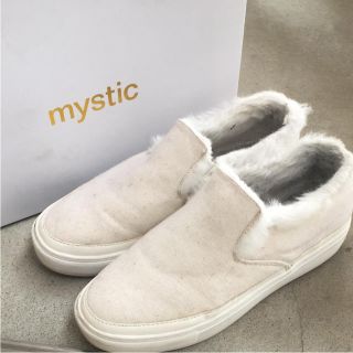 ミスティック(mystic)のmystic ミスティック スリッポン スニーカー 靴 39 白 ファー(スリッポン/モカシン)