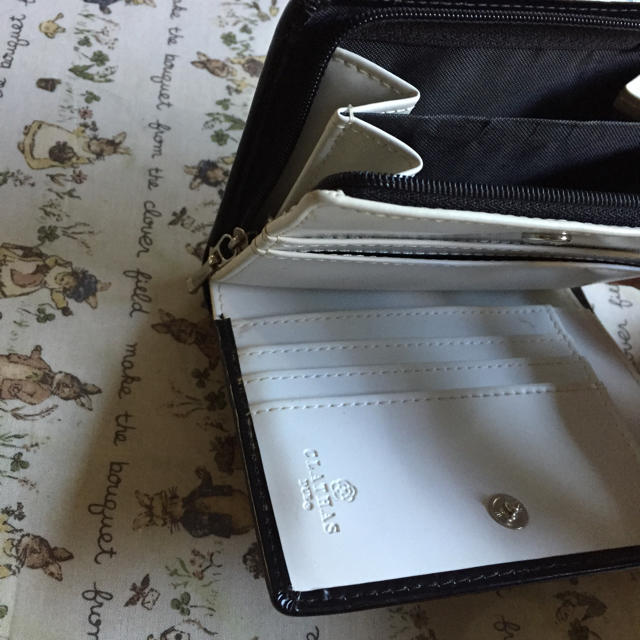 CLATHAS(クレイサス)のクレイサス財布  二つ折 レディースのファッション小物(財布)の商品写真