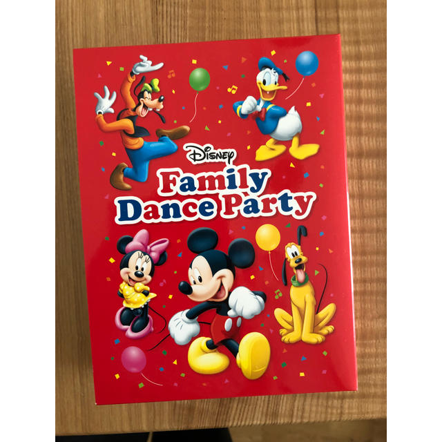 Family Dance partyのサムネイル