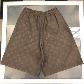 ルイヴィトン(LOUIS VUITTON)のルイ・ヴィトン テーラードショーツ ハーフパンツ 38サイズ モノグラム (ショートパンツ)