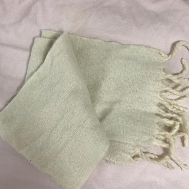 FOREVER 21(フォーエバートゥエンティーワン)のマフラー レディースのファッション小物(マフラー/ショール)の商品写真