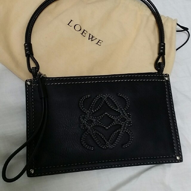 LOEWE  ロエベ　ショルダーバッグ　ハンドバッグレディース