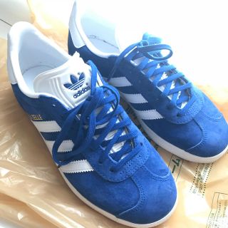 アディダス(adidas)のadidasスニーカー(スニーカー)