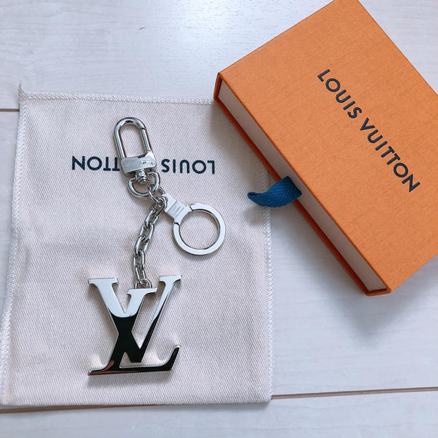 LOUIS VUITTON - 新品LOUIS VUITTON キーリング未使用の通販 by ちゃむ