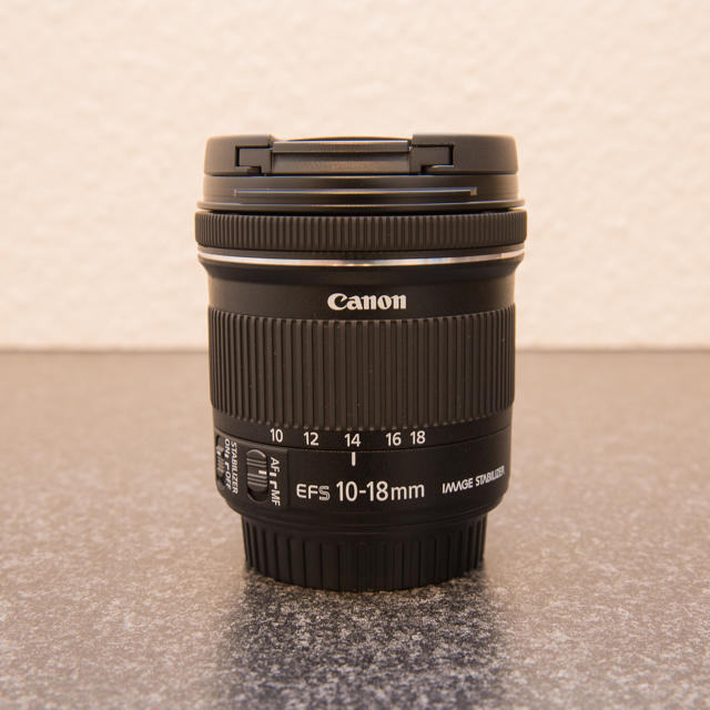 Canon EF-S 10-18mm f/4.5-5.6 IS STM