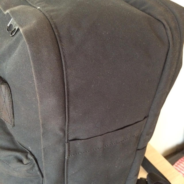 FJALL RAVEN(フェールラーベン)のカンケンNO.2 オールブラック レディースのバッグ(リュック/バックパック)の商品写真
