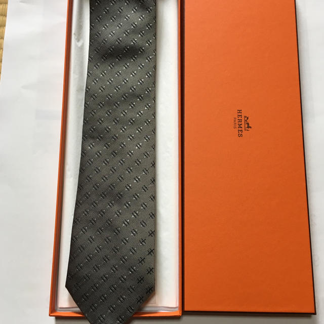 Hermes(エルメス)のエルメス  ネクタイ  ① メンズのファッション小物(ネクタイ)の商品写真