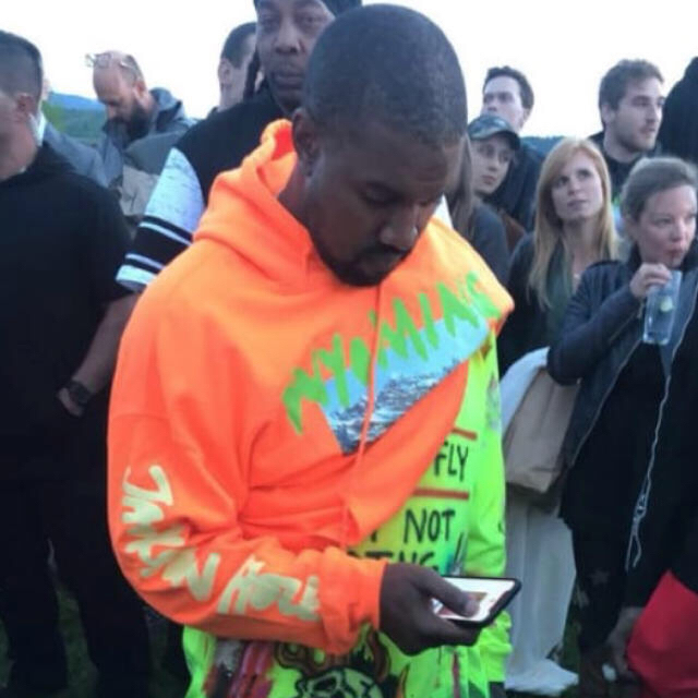 adidas(アディダス)のWYOMING Kanye West パーカー Tシャツ メンズのトップス(パーカー)の商品写真