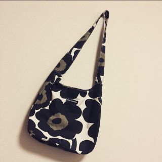 マリメッコ(marimekko)のショルダーバッグ(ショルダーバッグ)