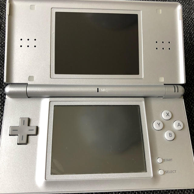 ニンテンドーDS(ニンテンドーDS)の任天堂DSLite エンタメ/ホビーのゲームソフト/ゲーム機本体(携帯用ゲーム機本体)の商品写真