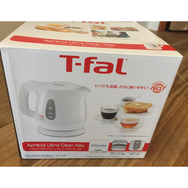 T-fal(ティファール)のティファール電気ケトルアプレシアラクリーンネオパールホワイト0.8Ｌ スマホ/家電/カメラの生活家電(電気ケトル)の商品写真