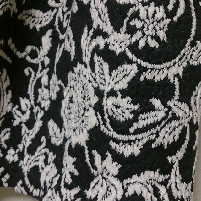 MERCURYDUO(マーキュリーデュオ)のマーキュリードュオ花柄スカート レディースのスカート(ミニスカート)の商品写真