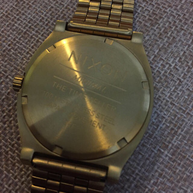 NIXON(ニクソン)のNIXON TIME TELLER ALL GOLD メンズの時計(腕時計(アナログ))の商品写真