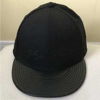 ヨウジヤマモト(Yohji Yamamoto)のYohji yamamoto NEWERA キャップ 7 5/8 美品(キャップ)