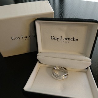 Guy Laroche - Guy Laroche ダイヤモンド ３連リングの通販 by ...