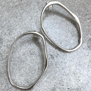 アイスー(i-SOOK)のシルバーピアス (ピアス)